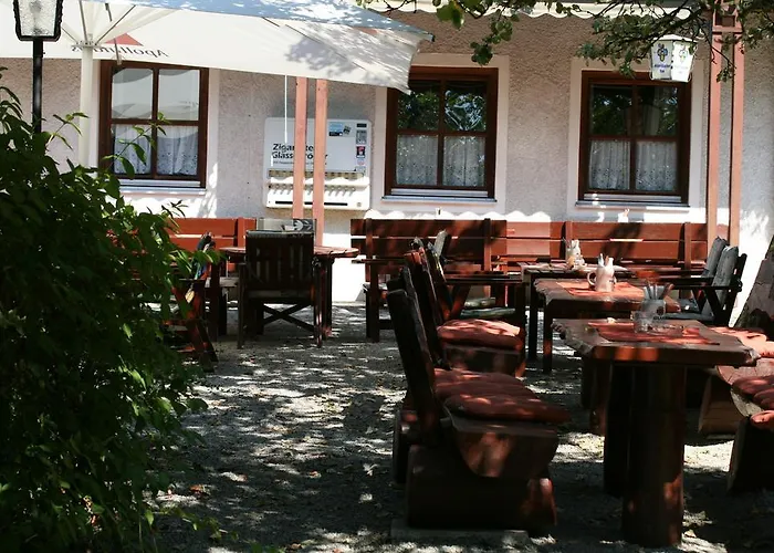 Waldpension Jaegerstueberl 3*