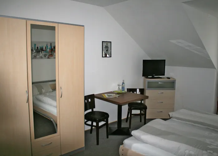 فندق Waldpension Jaegerstueberl 3*