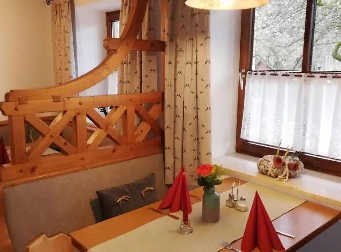 Waldpension Jaegerstueberl باد جريسباخ