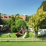 Waldpension Jaegerstueberl Otel Bad Griesbach (Bavaria)