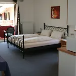 Otel Waldpension Jaegerstueberl 3*