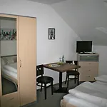 Otel Waldpension Jaegerstueberl 3*