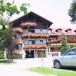 Waldpension Jaegerstueberl