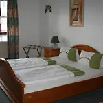 Otel Waldpension Jaegerstueberl