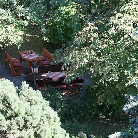 فندق Waldpension Jaegerstueberl