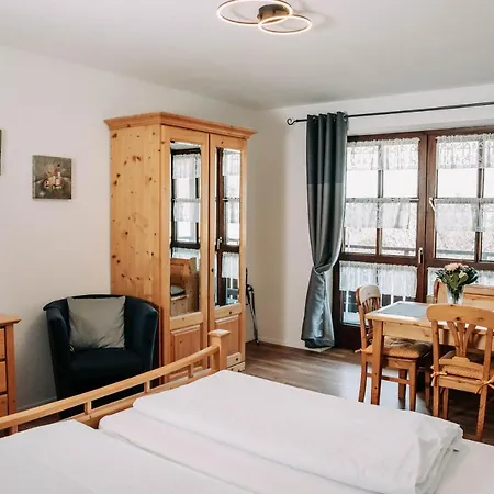 Hotel Waldpension Jaegerstueberl