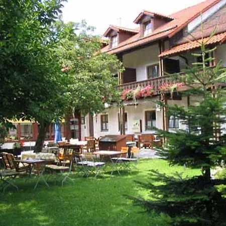Hotel Waldpension Jaegerstueberl