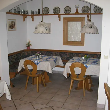 Waldpension Jaegerstueberl باد جريسباخ
