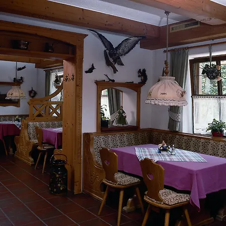 Waldpension Jaegerstueberl فندق