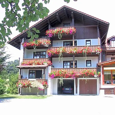 Waldpension Jaegerstueberl 3* Bad Griesbach (Bavaria)