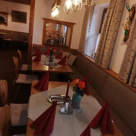 Waldpension Jägerstüberl 3*