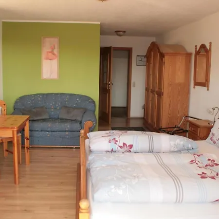Waldpension Jaegerstueberl باد جريسباخ