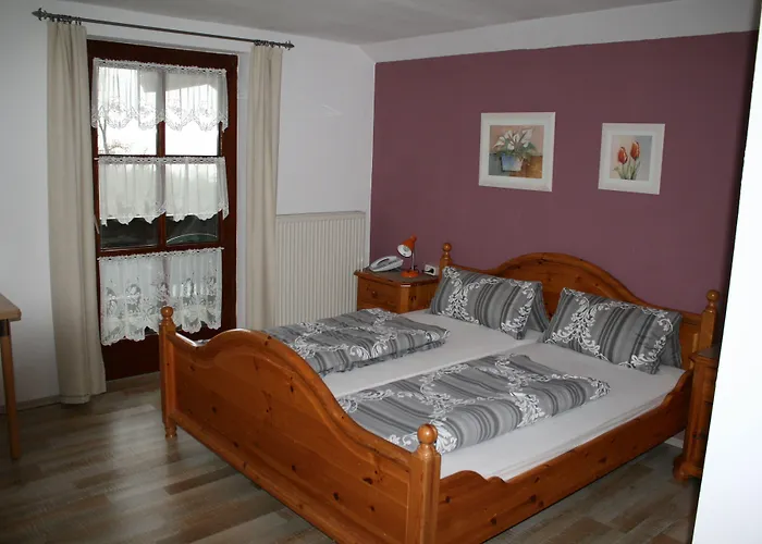 Waldpension Jaegerstueberl 3*